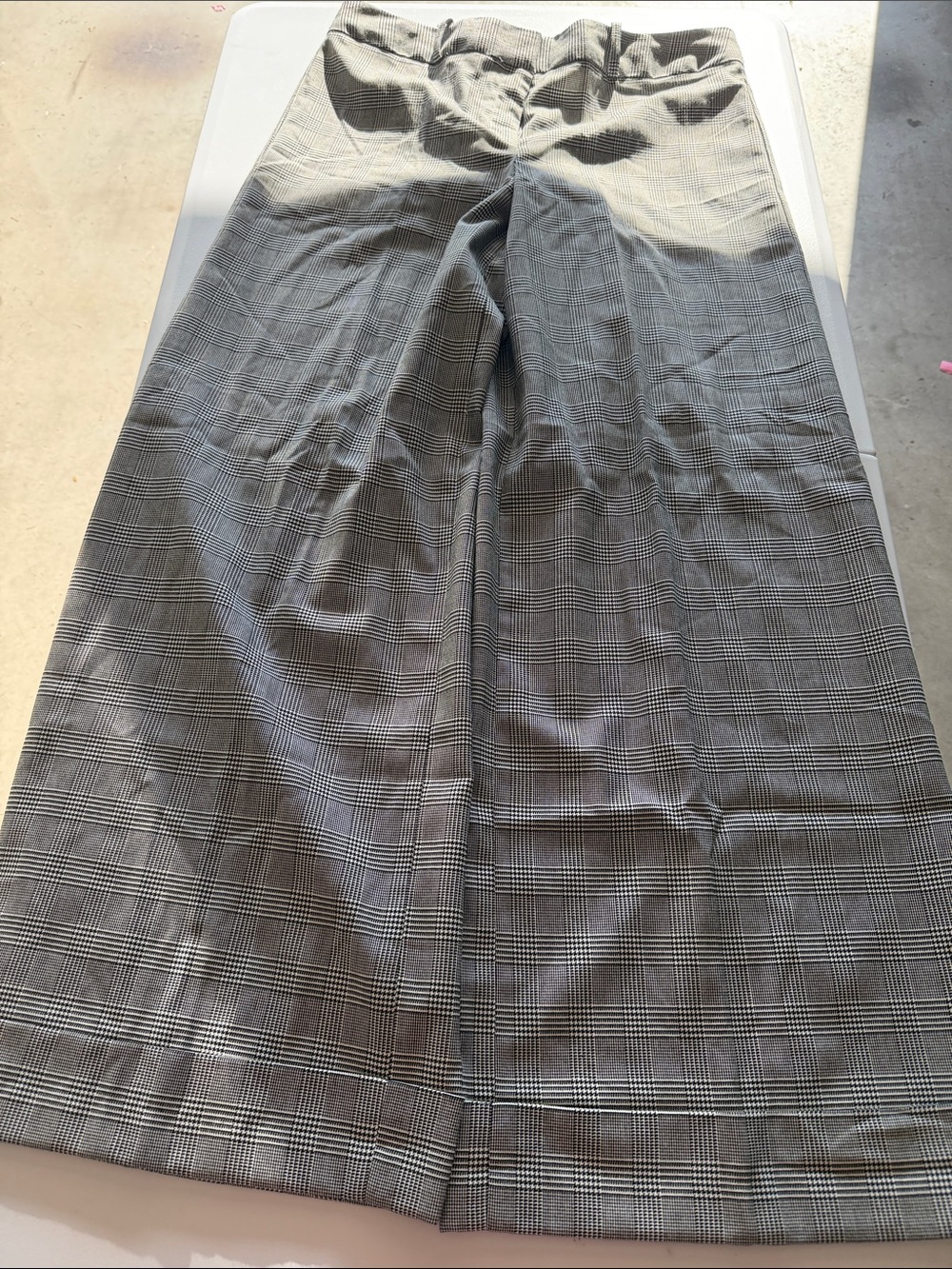 Woman’s Worthington Black and White Glen Plaid Dress Pants, Size 12